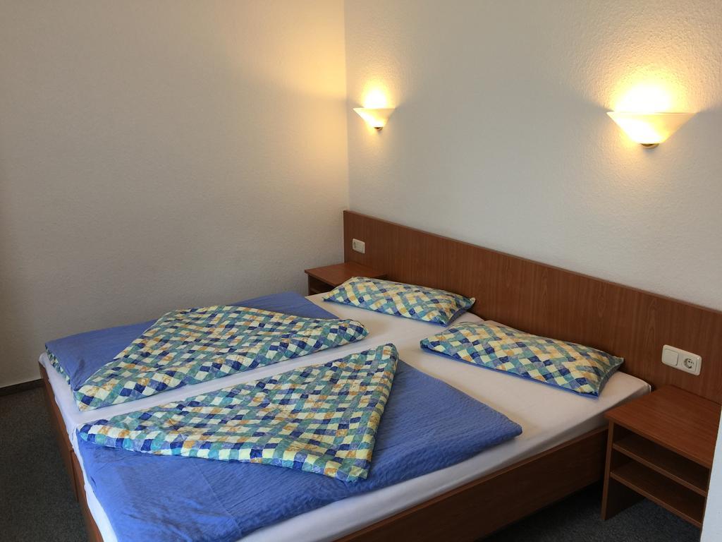 Hotel Schnarr Celle Kültér fotó